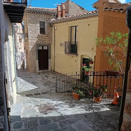 Casetta Nel Borgo Pianello Con Vista Panoramica