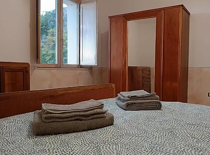 公寓 Casetta Nel Borgo Pianello Con Vista Panoramica