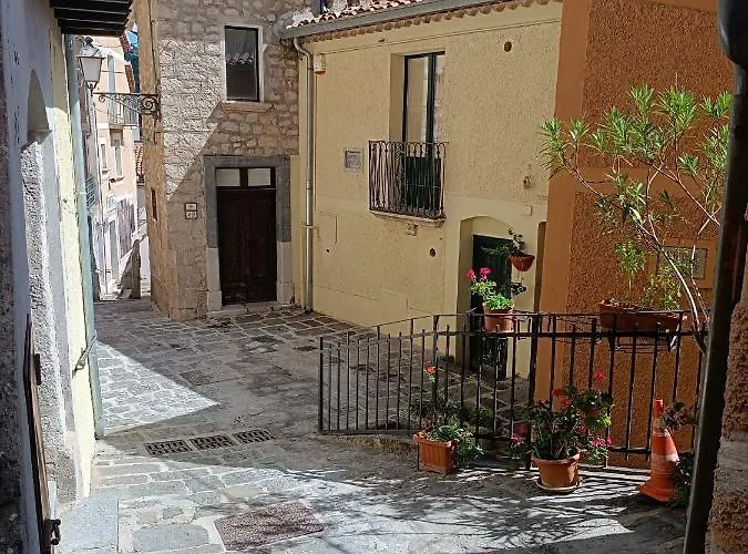 Casetta Nel Borgo Pianello Con Vista Panoramica